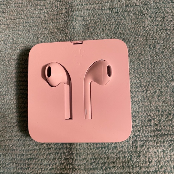 📱iPhone 11 Pro Max📱 Bundle - Picture 4 of 7